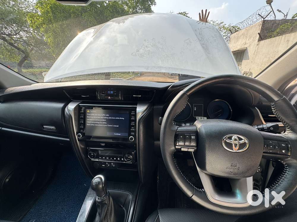 Toyota Fortuner [2021-ongoing] 2.8 2wd Diesel Mt, 2023, Diesel