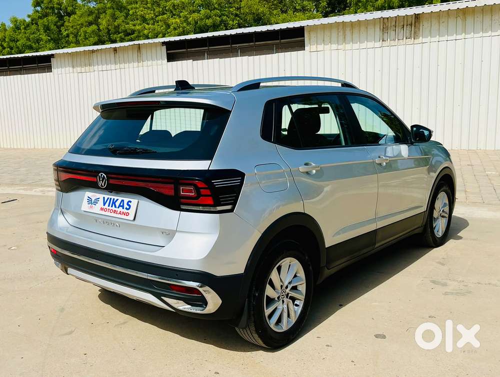 Volkswagen Taigun 1.0 Tsi Highline At, 2022, Petrol
