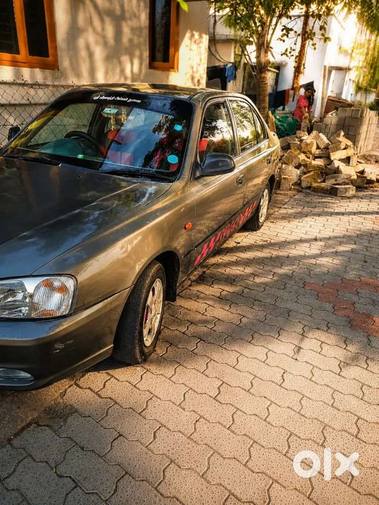 Hyundai Accent Hatchback 2000