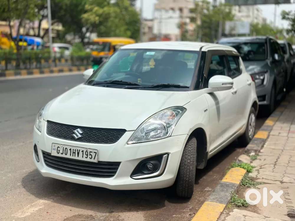Maruti Suzuki Swift Vxi Optional, 2017, Petrol