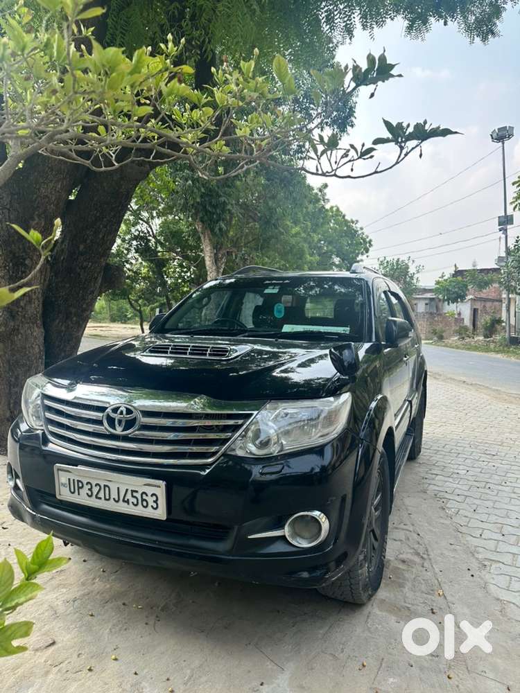 Toyota Fortuner Diesel 2010 Year