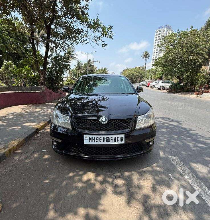 Skoda Laura 1.8 Tsi Ambition, 2011, Petrol