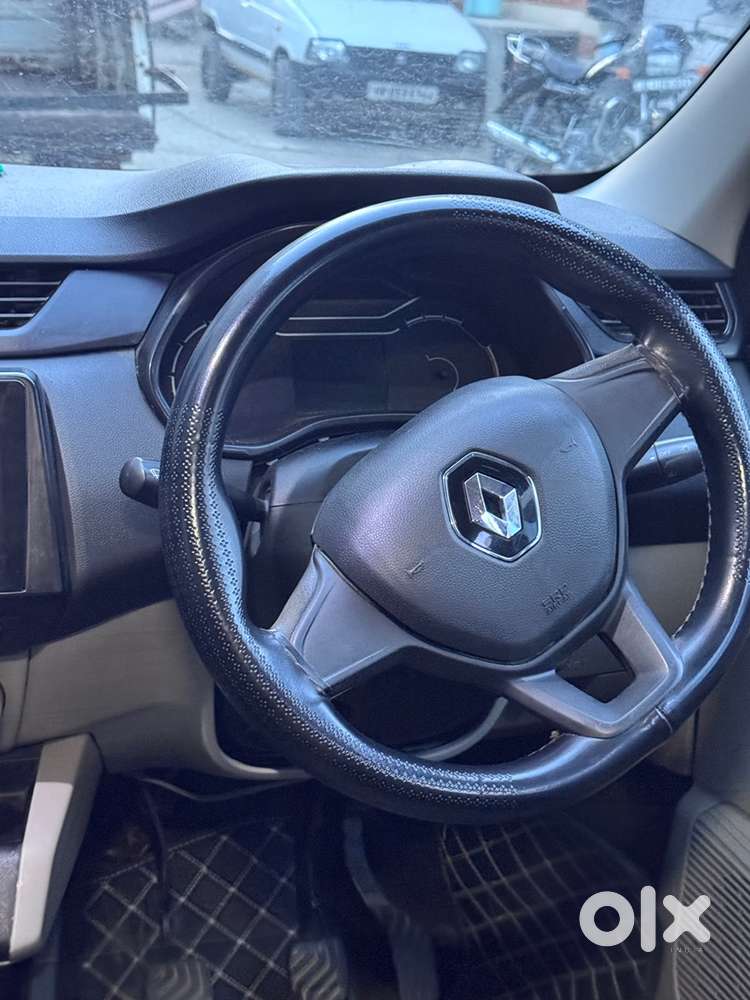 2022 Renault Triber Petrol Manual