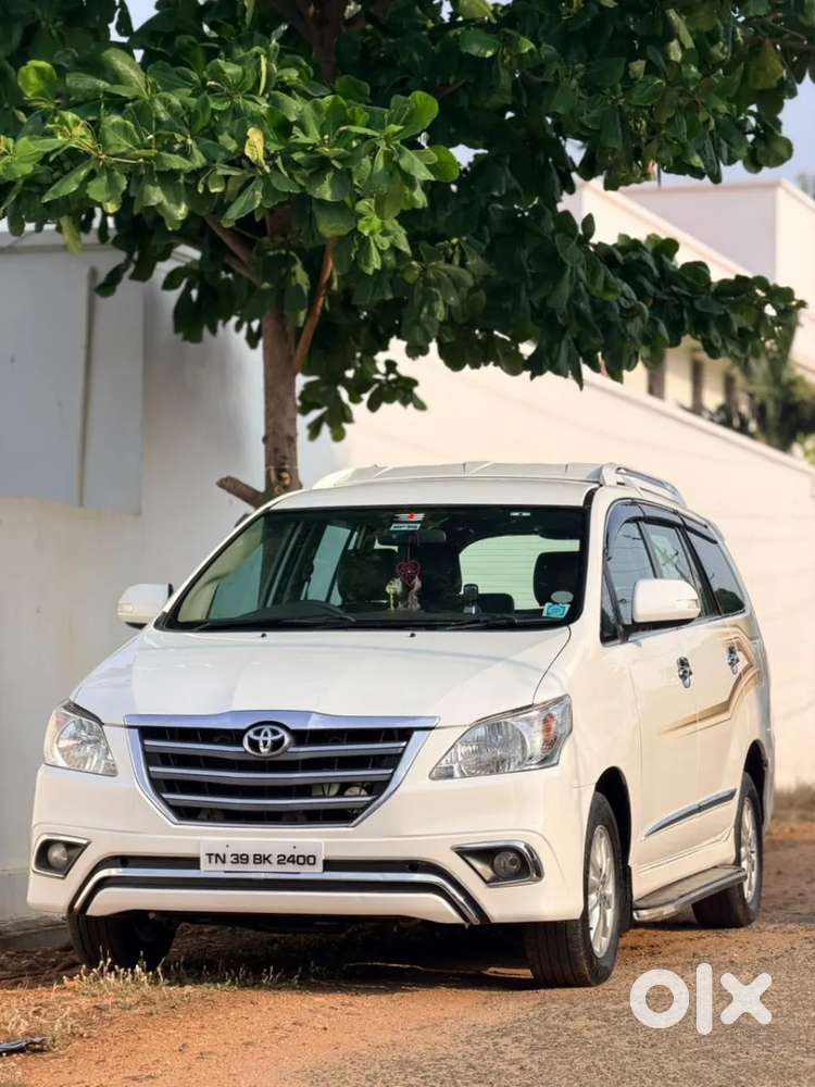 Toyota Innova 2.5 Zx Diesel 7 Seater Bsiii, 2013, Diesel