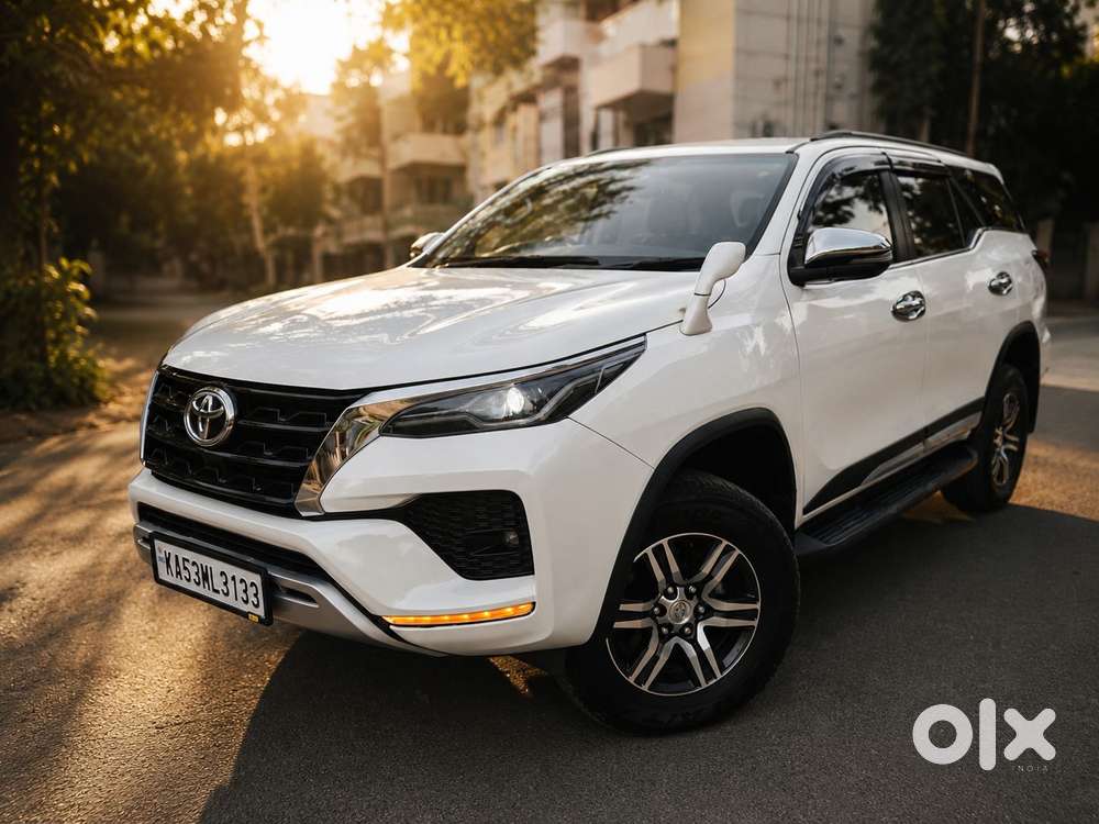 Toyota Fortuner 4X2 MT 2.8 Diesel, 2023, Diesel