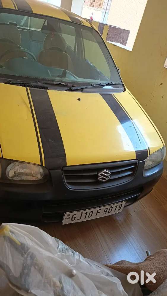 Alto Yellow Colour