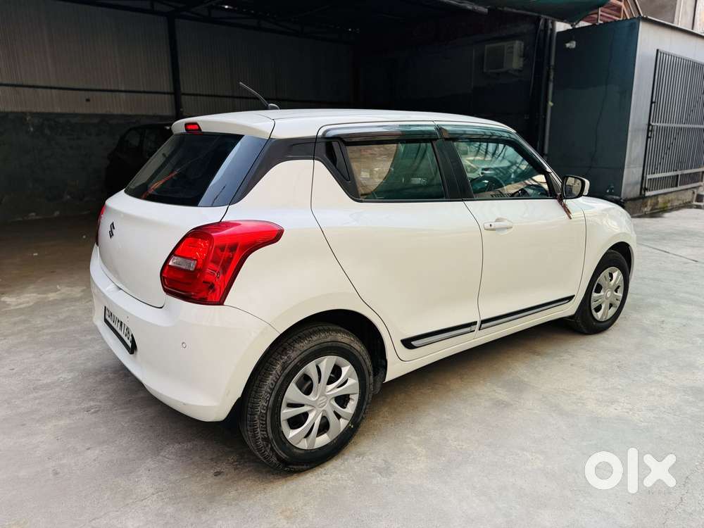 Maruti Suzuki Swift Vxi Glory Limited Edition, 2023, Petrol