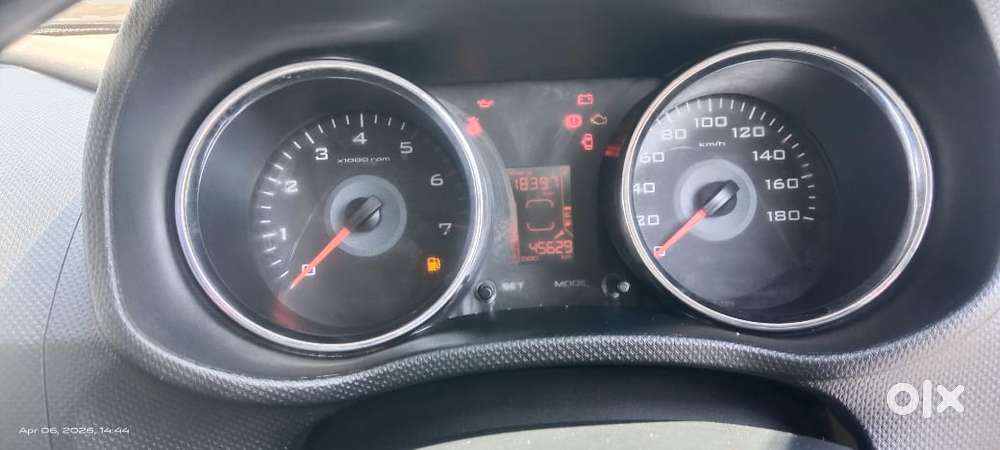 Mahindra Tuv 300 T8, 2018, Diesel