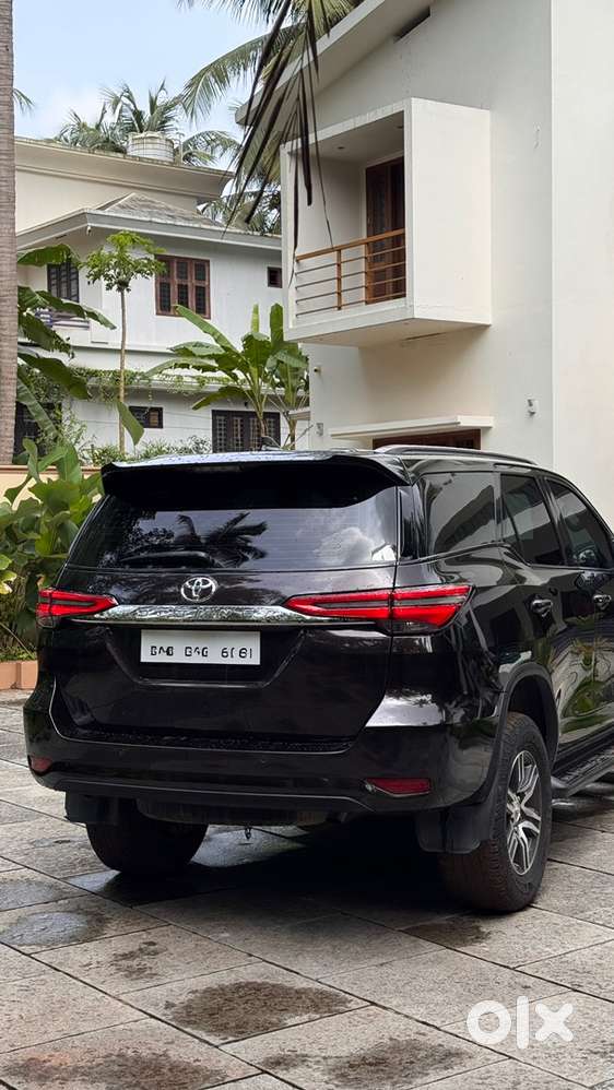 Toyota Fortuner Sigma- Showroom Condition