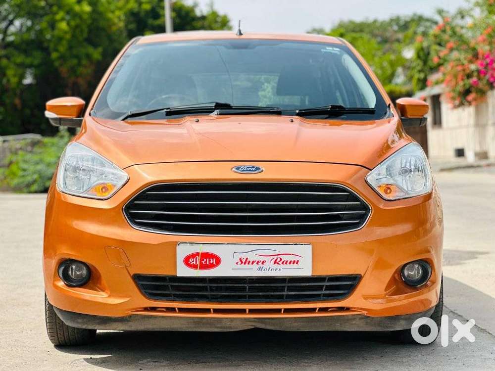 Ford Figo 1.5p Titanium At, 2015, Petrol