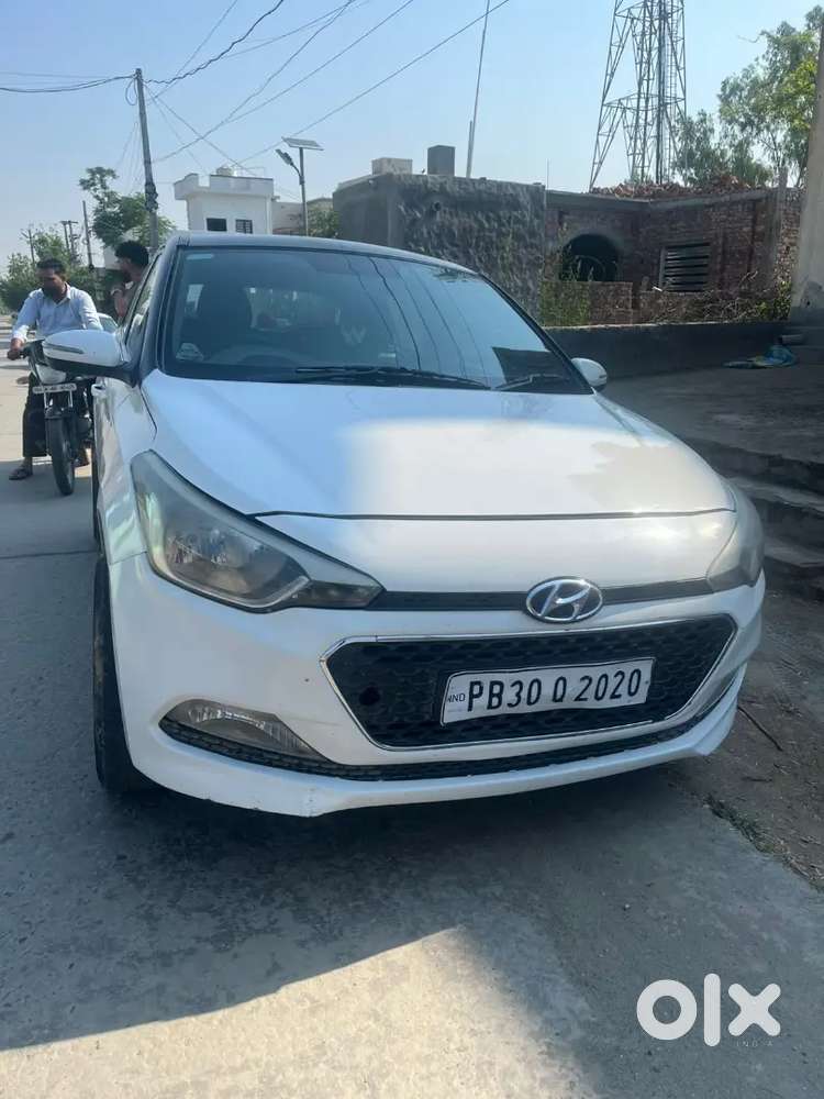 Hyundai I20 2015 Petrol 85000 Km Driven