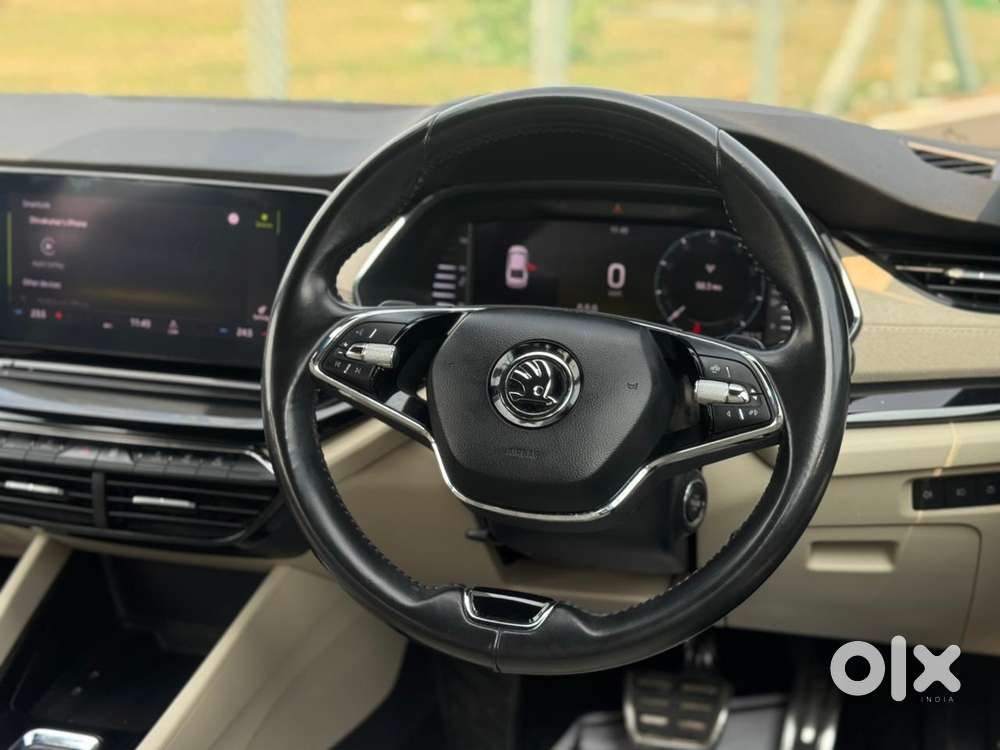 Skoda Octavia 2.0 L K Tsi At, 2022, Petrol