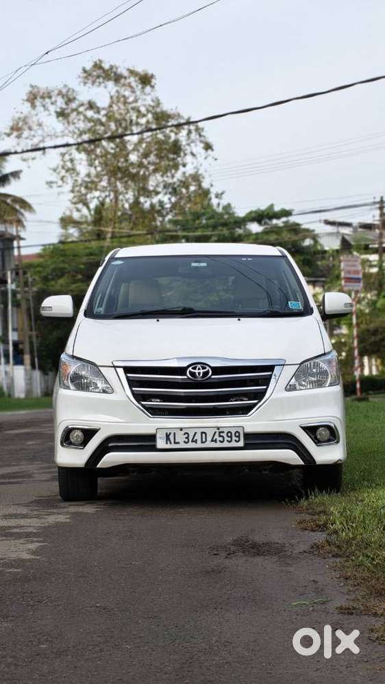 Toyota Innova 2.5 Vx 8 Str, 2015, Diesel