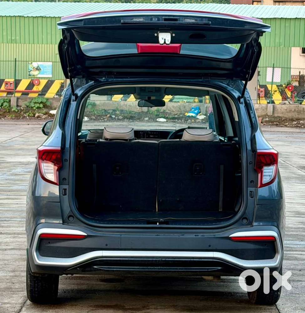 Kia Carens, 2024, Petrol