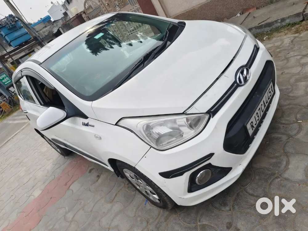 Hyundai Grand I10 2015 Petrol 72000 Km Driven
