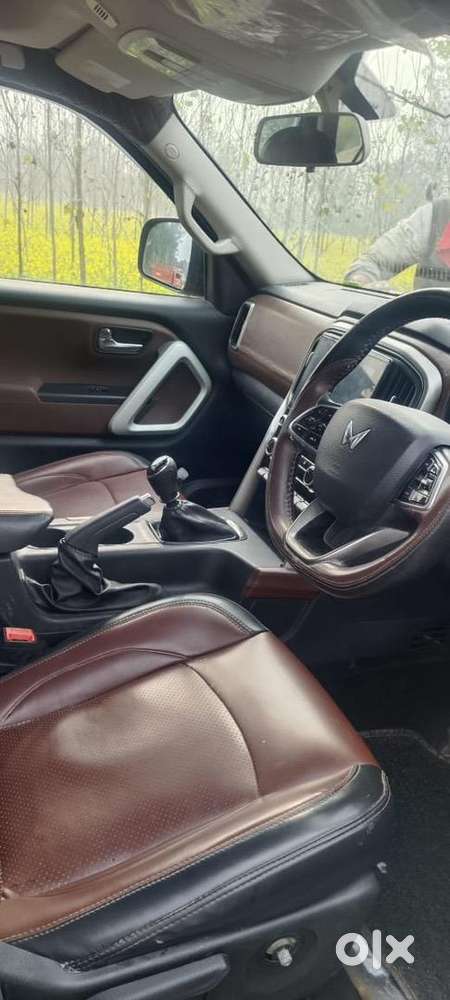 Mahindra Scorpio-n 2025 Diesel 5999 Km Driven