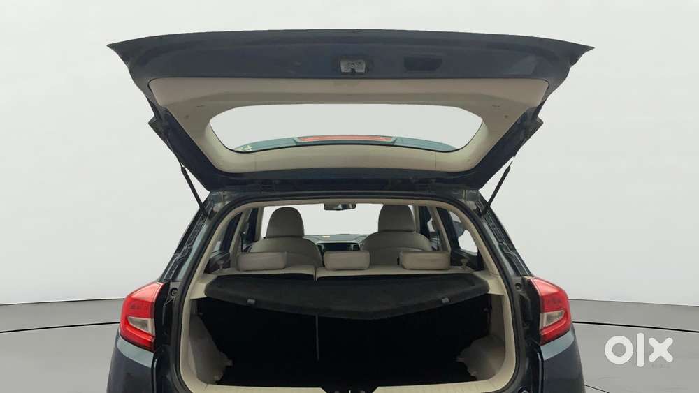 Mahindra Xuv300 W8 Option, 2021, Petrol