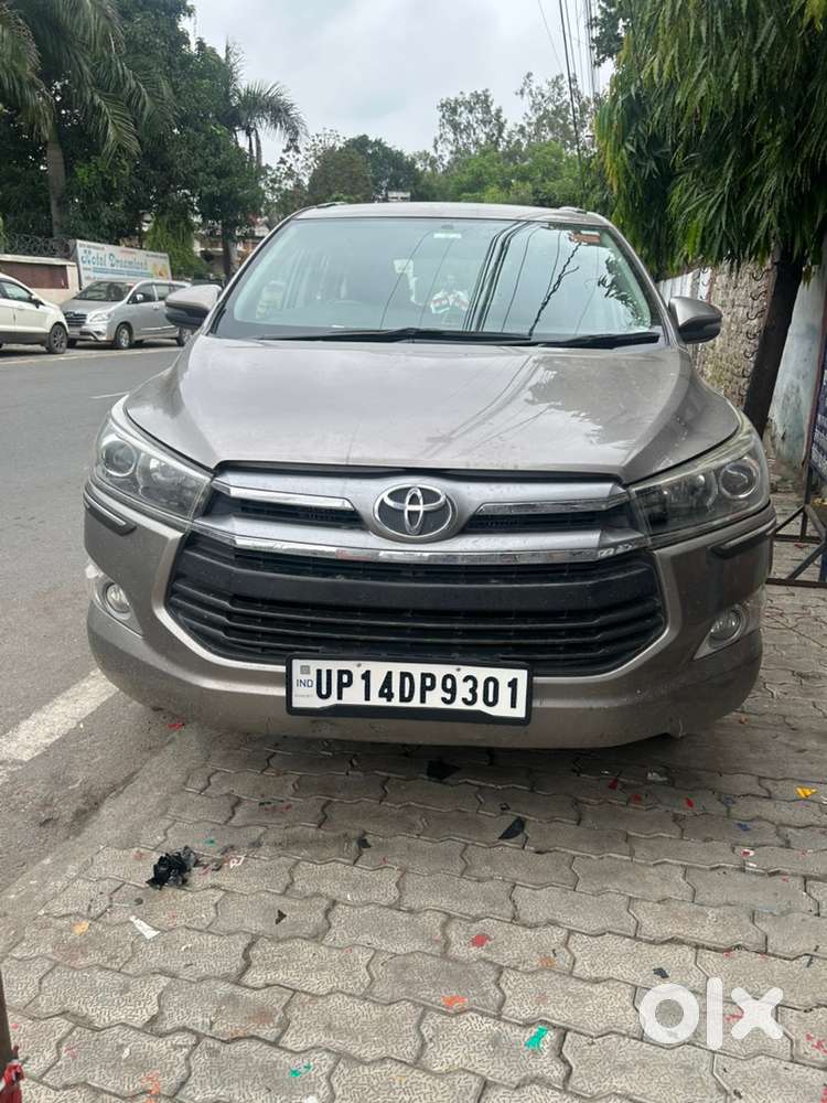 Toyota Innova Crysta 2018 Diesel Well Maintained