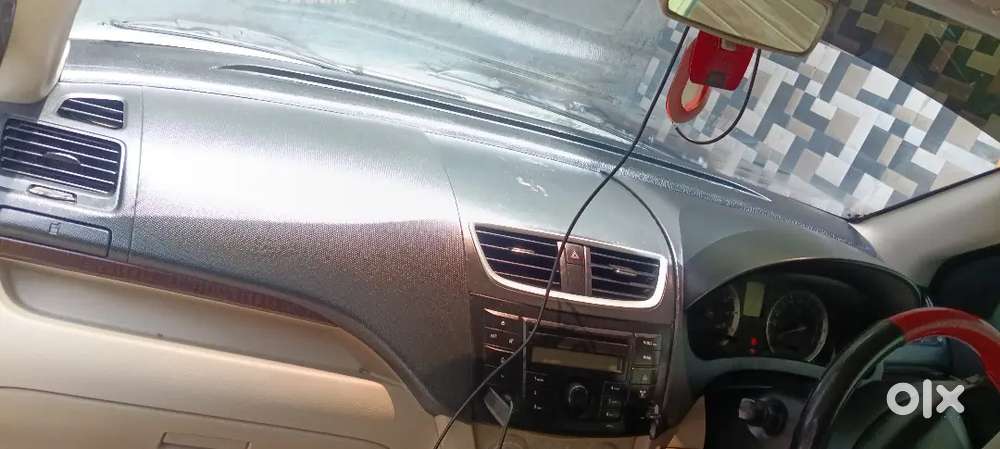 Swift Dzire Vxi Cng 2012