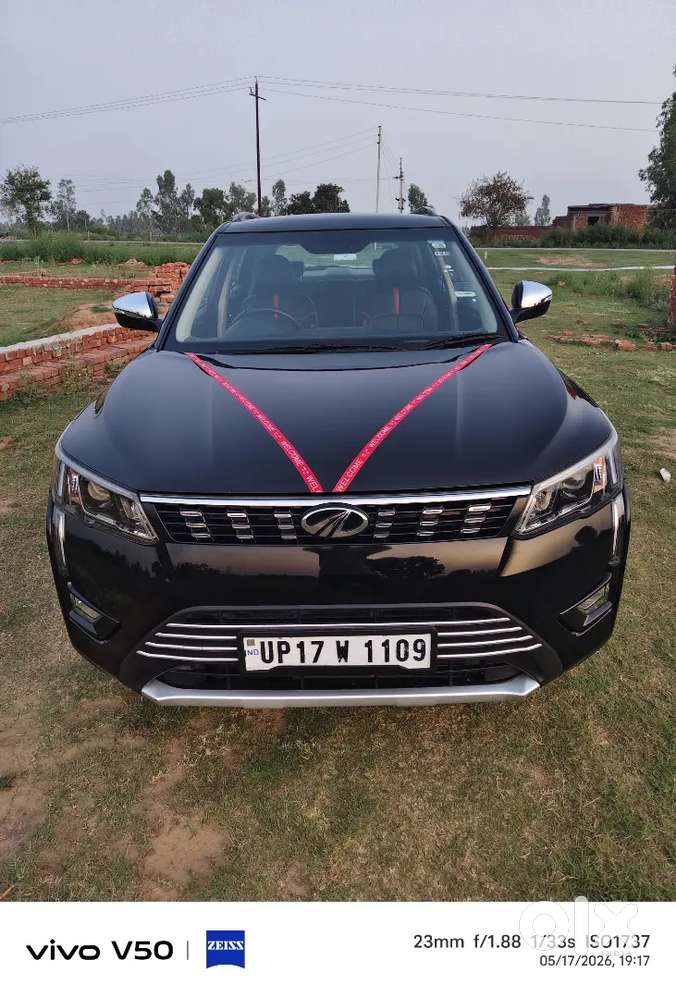 New Mahindra Xuv300 W8 2022 Diesel 49000 Km Driven