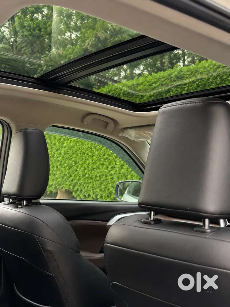 Toyota Urban Cruiser Hyryder 1.5 V Hybrid, 2023, Petrol