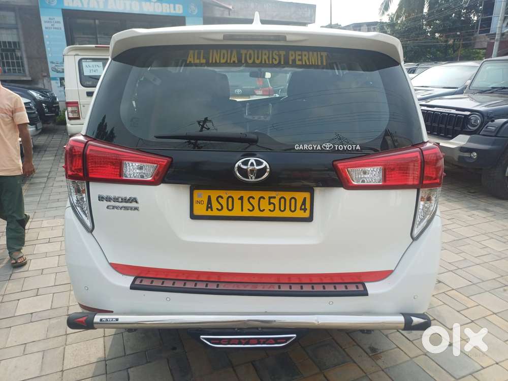 Toyota Innova Crysta 2.4 G Mt, 2024, Diesel