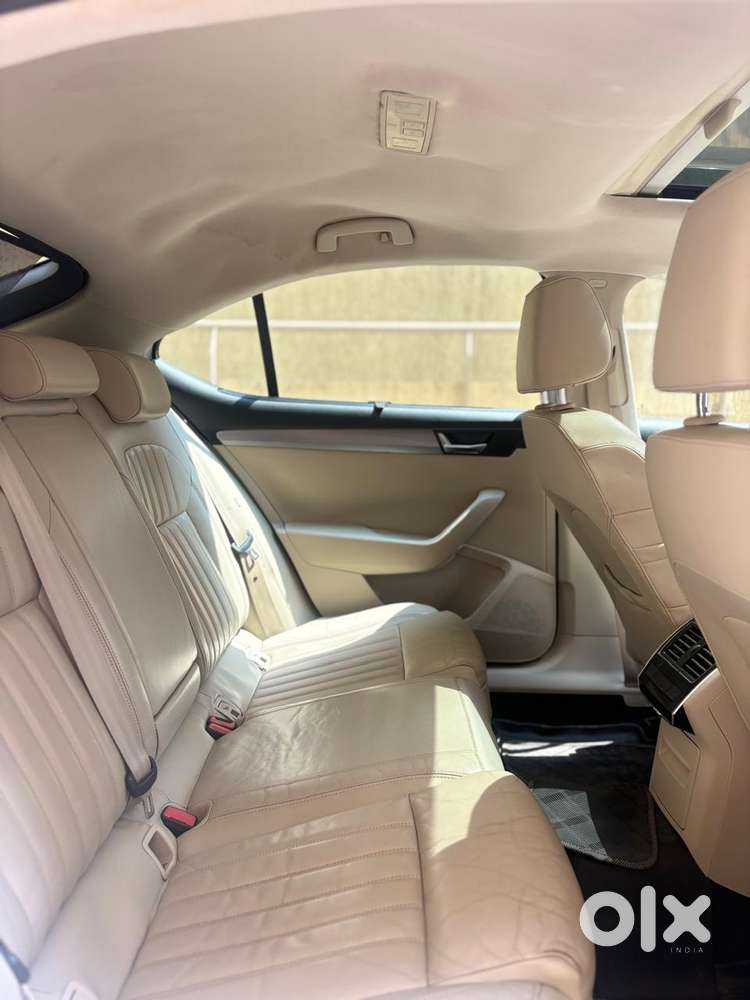 Skoda Superb Style 1.8 Tsi Mt, 2016, Petrol