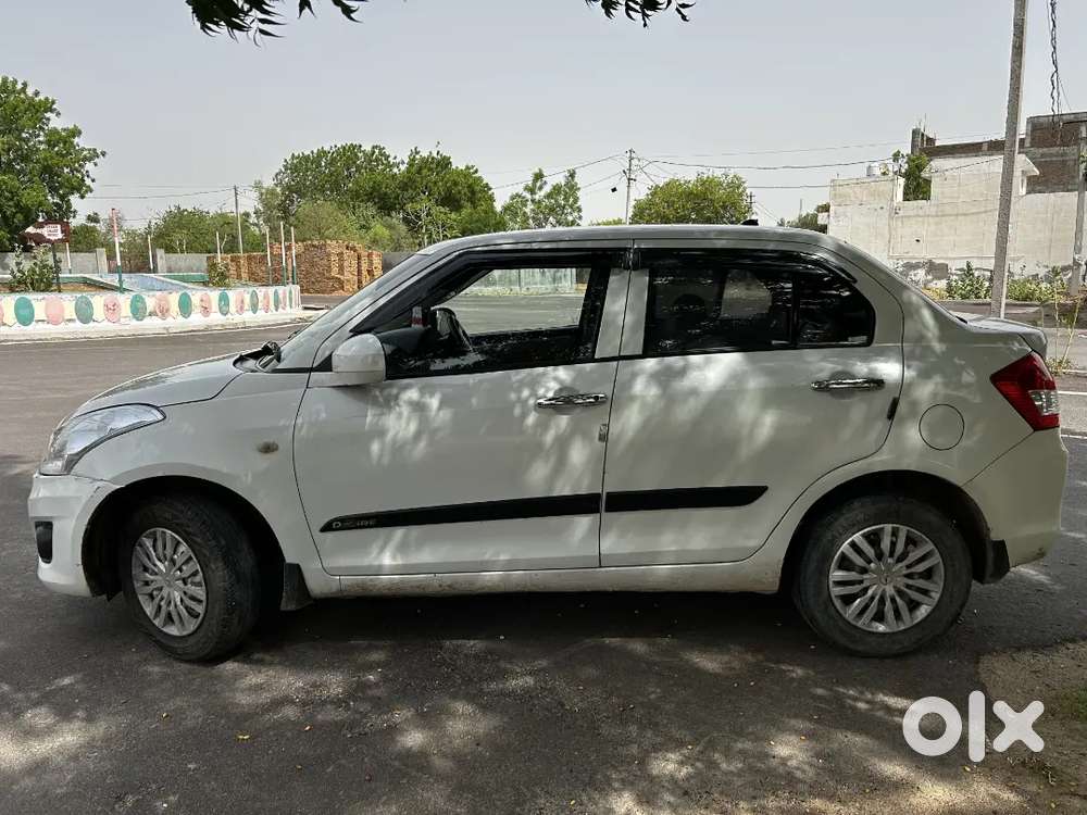 Maruti Suzuki Swift Dzire 2015 Diesel 97500 Km Driven