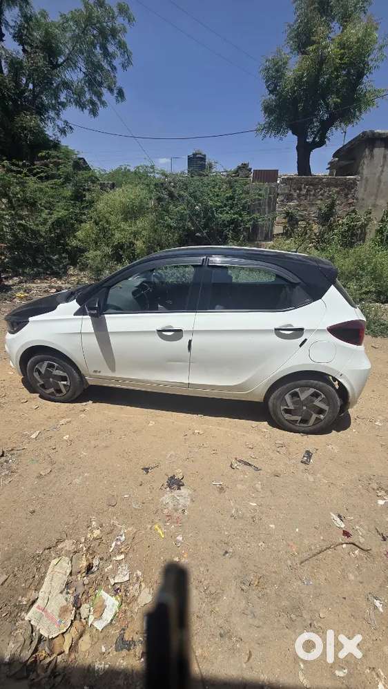 Tata Tiago Ev 2025 Electric 14000 Km Driven