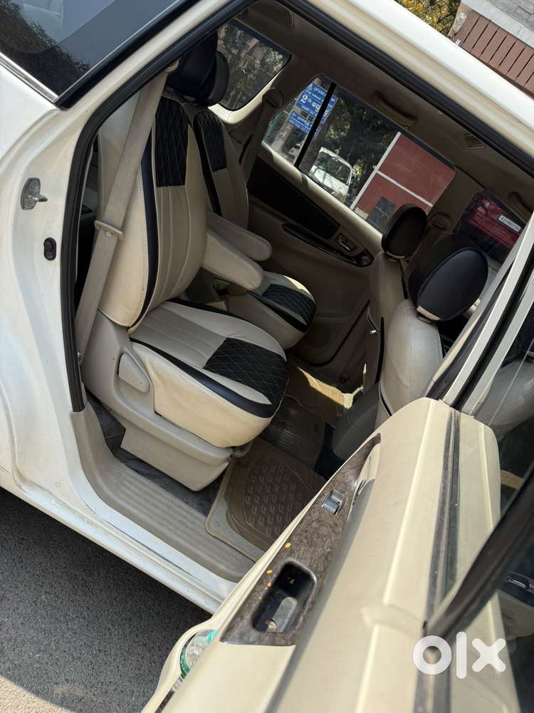 Toyota Innova 2.5 V 7 Str, 2011, Diesel