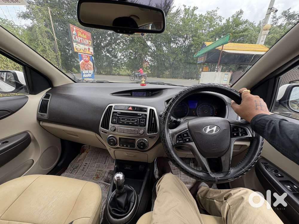 Hyundai I20 Petrol Asta Option, 2013, Petrol