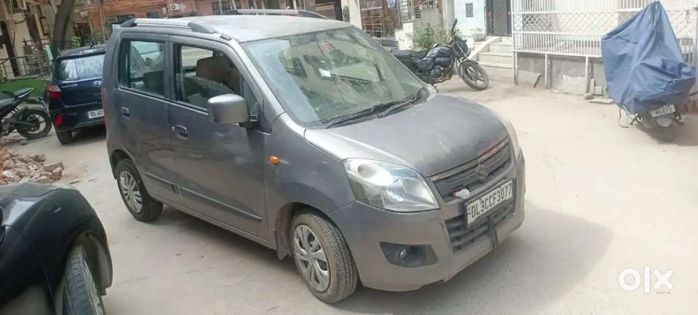 Maruti Wagon R (o) Battery New,2 Tyre New, Single Key