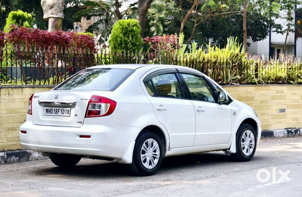 Maruti Suzuki Sx4 Vxi Bsiv, 2012, Petrol