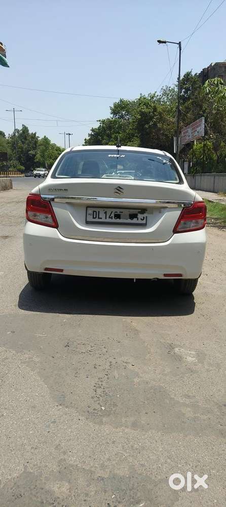 Maruti Suzuki Dzire 1.2 Vxi, 2022, Petrol