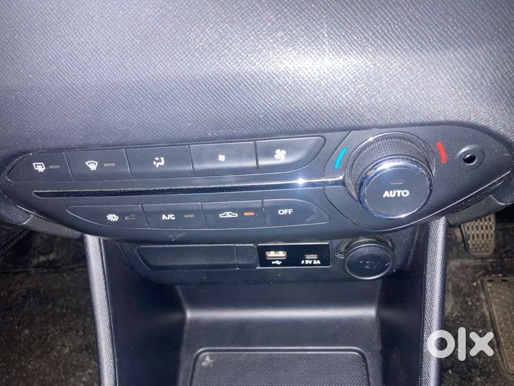 Tata Punch Creative Dual Tone. 1.2 Petrol 2024