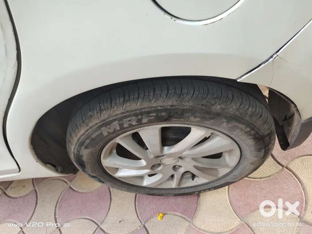 Maruti Suzuki Swift Zxi 2011 Petrol Manual