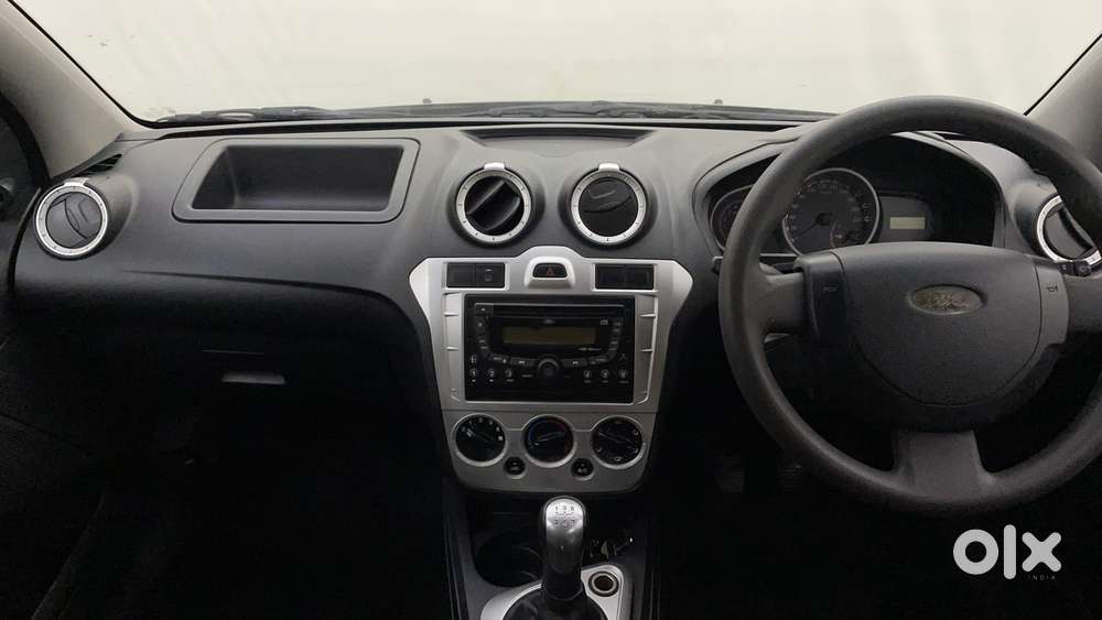 Ford Figo 2010-2012 Petrol Zxi, 2013, Petrol