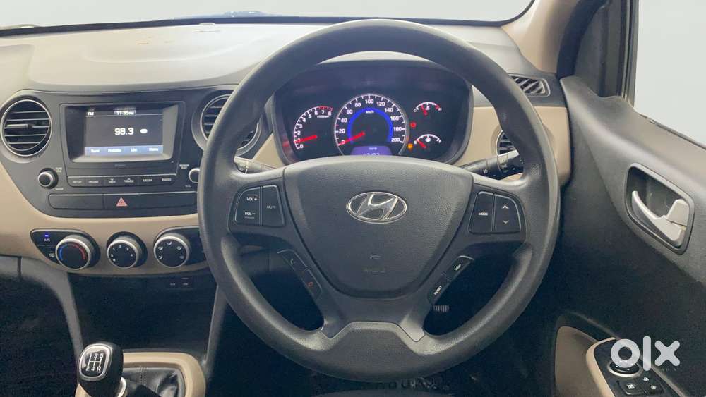 Hyundai Grand I10 Sportz 1.2 Kappa Vtvt, 2017, Petrol