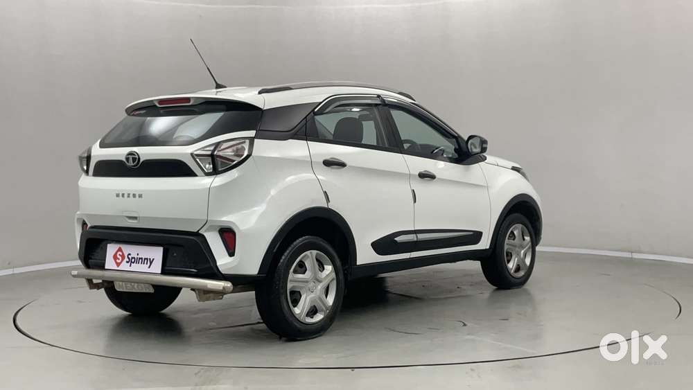 Tata Nexon 1.2 Revotron Xm, 2022, Petrol