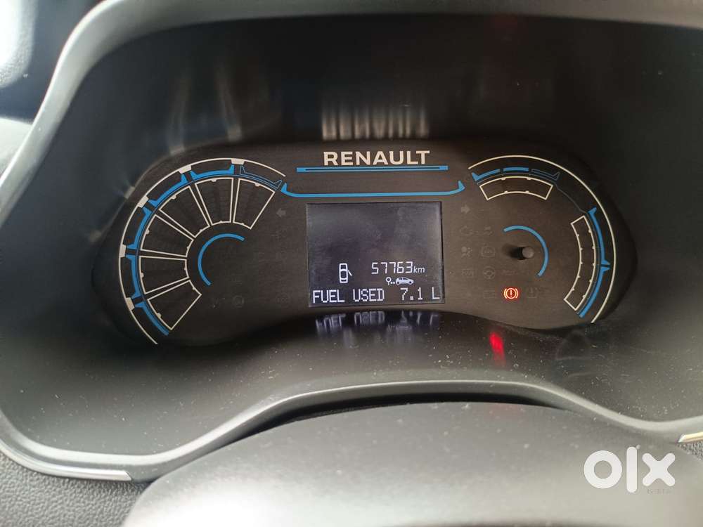 Renault Triber Rxt, 2020, Petrol