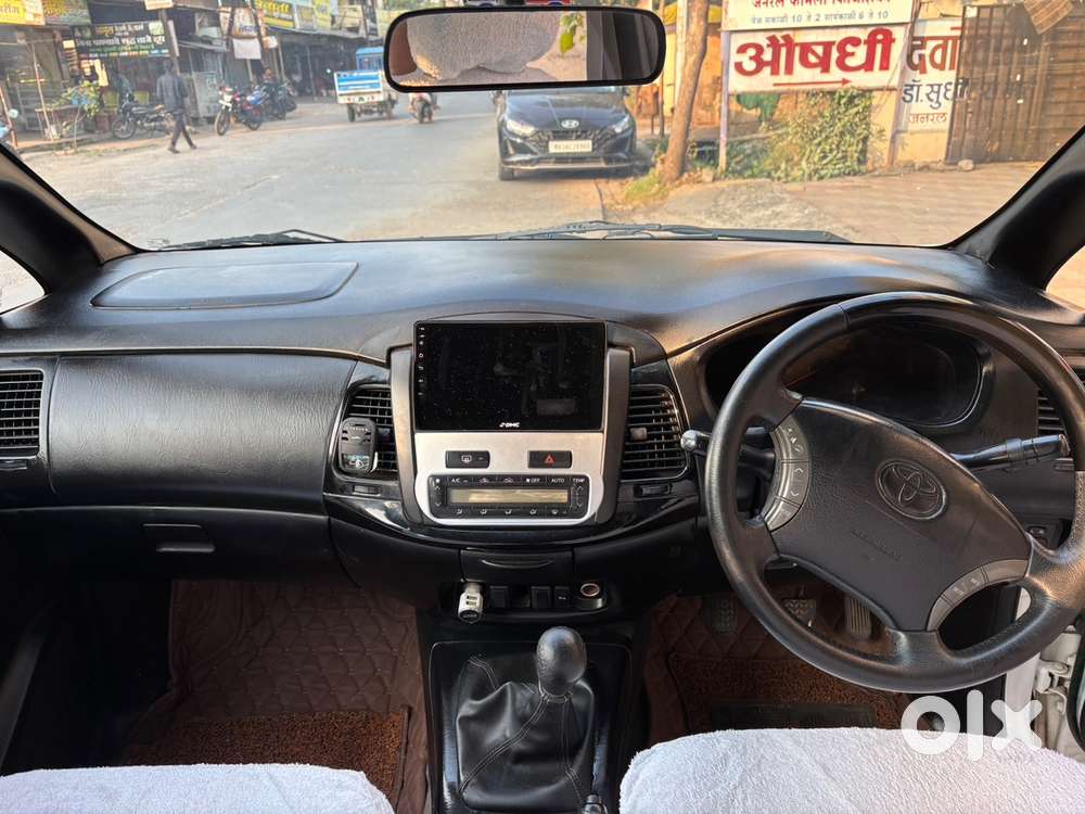 Toyota Innova 2011 Diesel Well Maintained