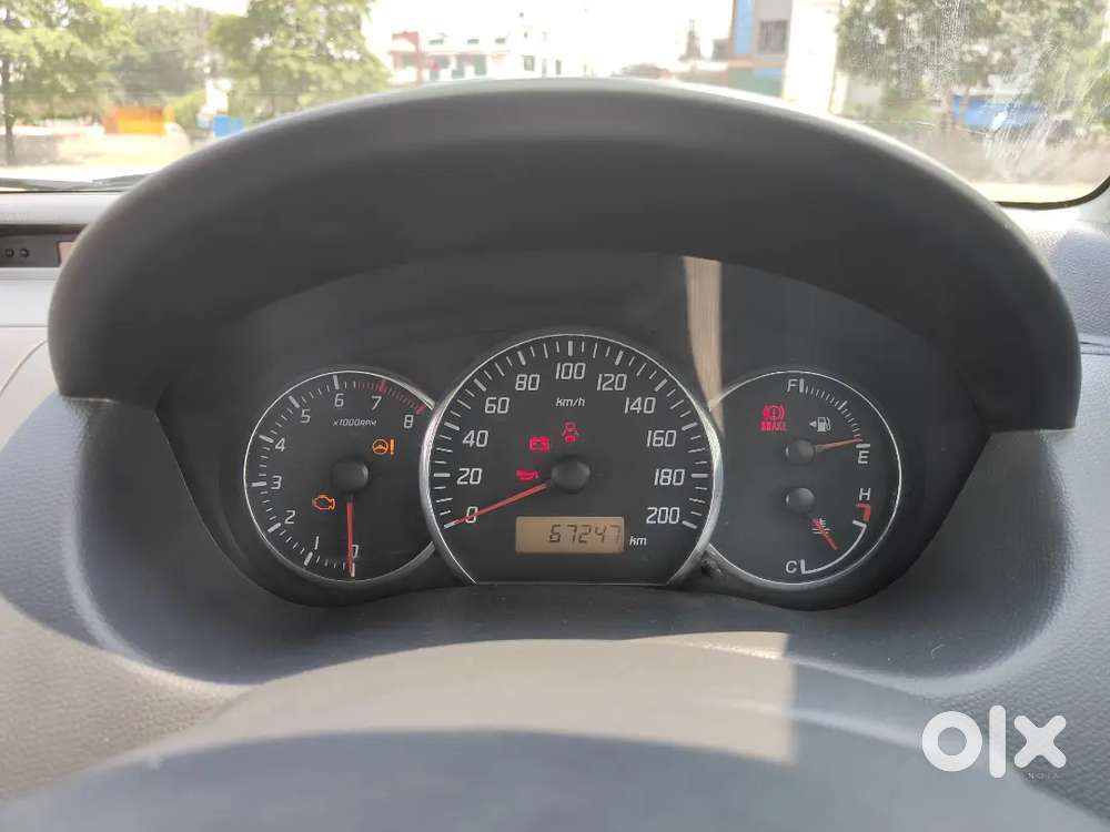Well-maintained Maruti Suzuki Dzire Petrol (2011) - Clean & Fresh Look