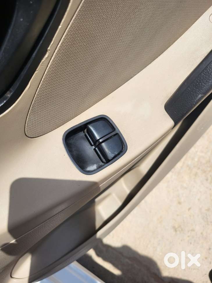 Hyundai Eon Era +, 2015, Petrol