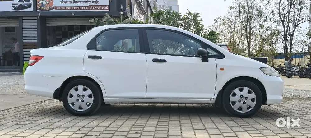 Honda City 2005 Petrol Well Maintained
