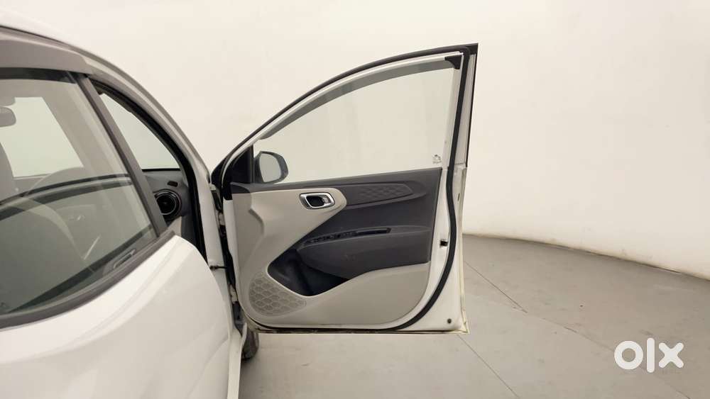 Hyundai Aura Sx Plus Crdi Automatic, 2021, Diesel