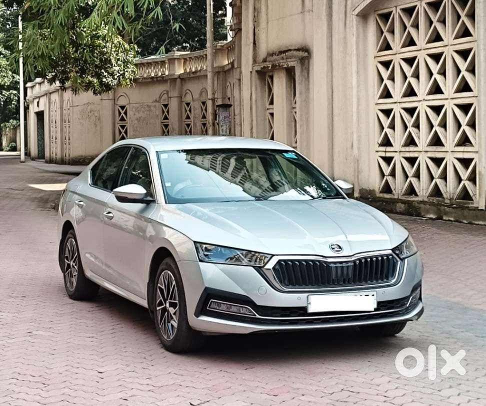 Skoda Octavia 2.0 L K Tsi At, 2022, Petrol