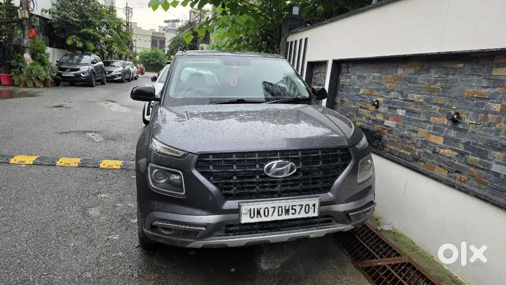 Hyundai New Venue E 2021 Manual Petrol