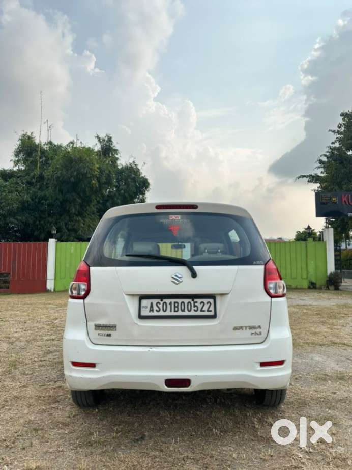 Maruti Suzuki Ertiga Zxi, 2014, Petrol