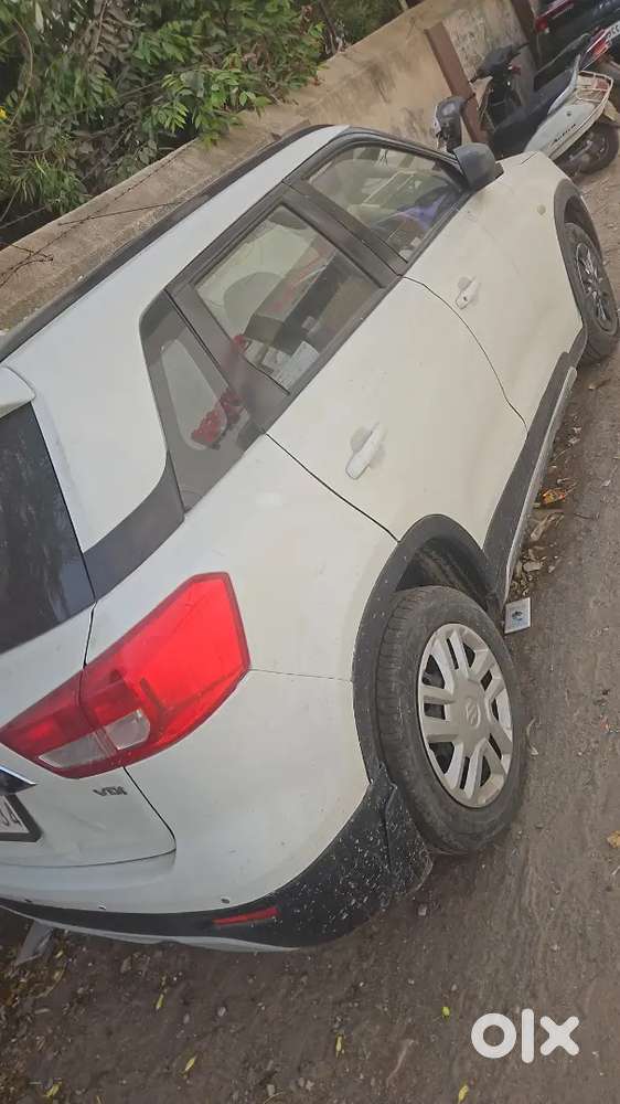 Bijanesg Ke Liy