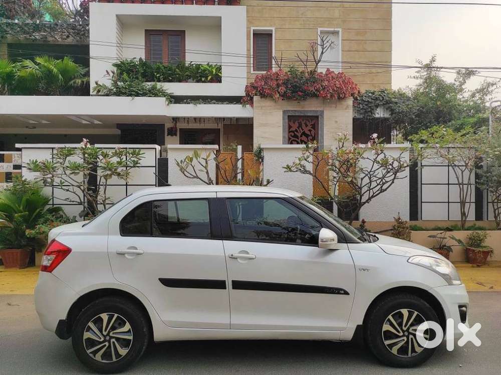Maruti Suzuki Swift Dzire 1.2 Vxi Bsiv, 2013, Petrol